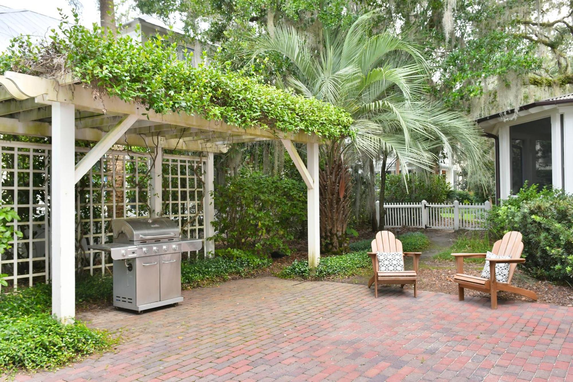 3 Bedroom Wilson Village Home 14 ブラフトン エクステリア 写真